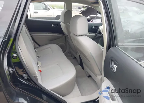 2013 Nissan Rogue S z USA, uszkodzony, nr VIN JN8AS5MT0DW040652